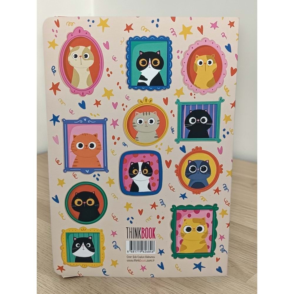 Zamansız Kediler II Haftalık Plan Ajandası 15x21 cm